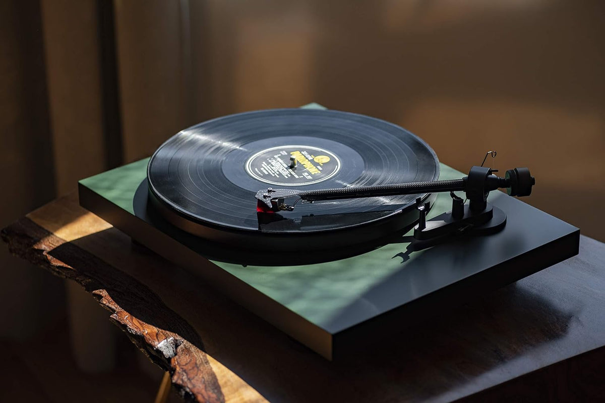 TURNTABLES